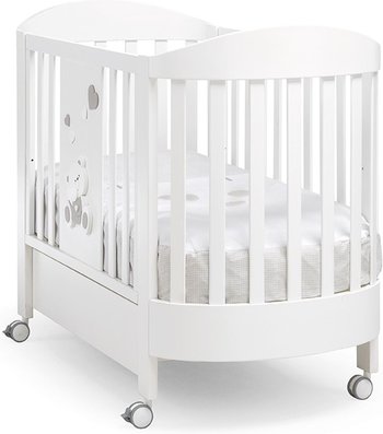 Кровать Erbesi Mirtillo овальная c матрасом